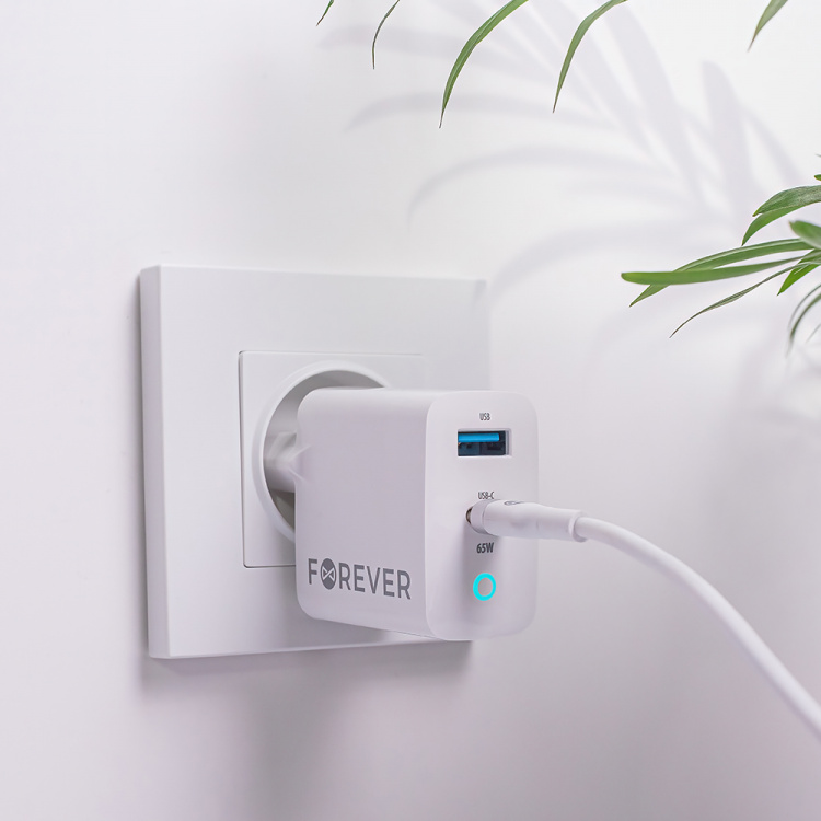 Forever GaN TC-06-65AC PD QC Wandoplader 1x USB-C 1x USB 65W Forever GaN TC-06-65AC PD QC Wandoplader 1x USB-C 1x USB 65W