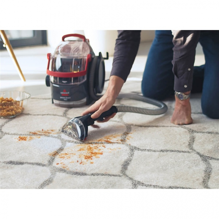 BISSELL SpotClean Professional 