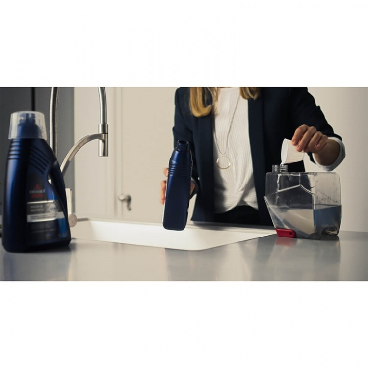 BISSELL SpotClean Professional 