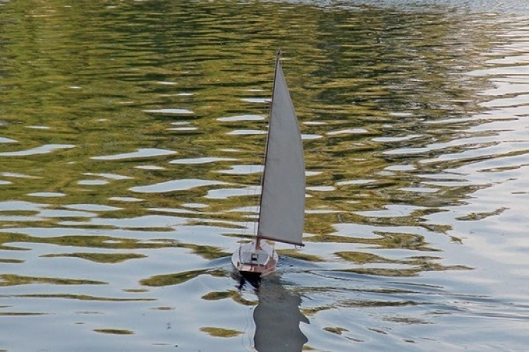 1:12 Dragen -Wooden hull