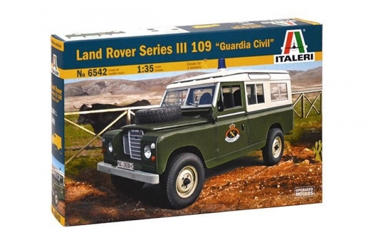 Italeri 1:35 LAND ROVER 109 \'Guardia Civil