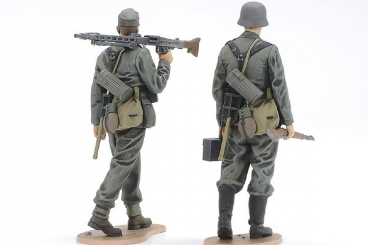 Tamiya 1/35 German Sd.Kfz.2 Kettenkraftrad (Mid-Productio