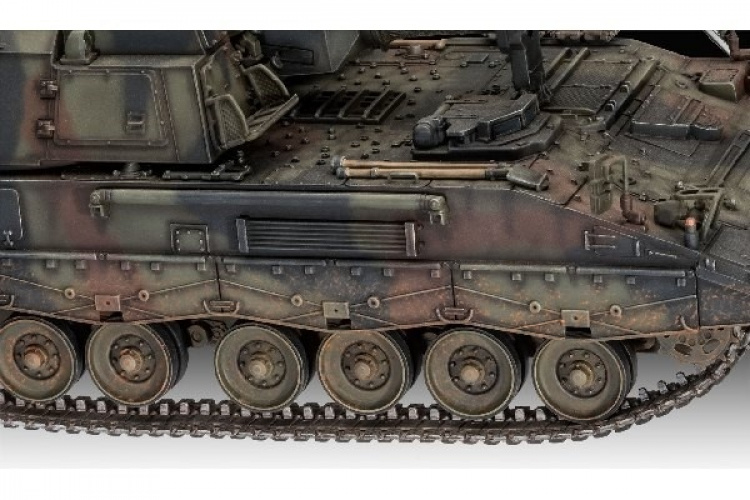 Revell Panzerhaubitze 2000