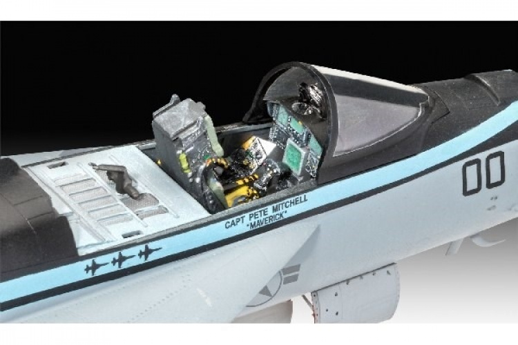 Revell 1:48 F/A-18E Super Hornet \'Top Gun