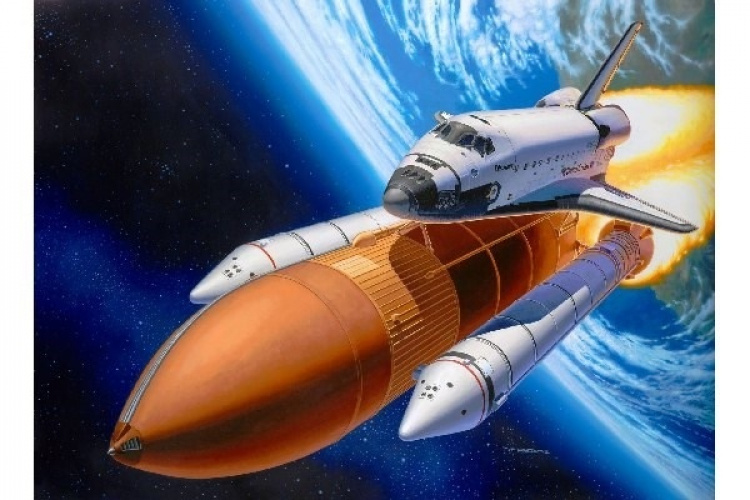 Revell Space Shuttle Discovery &Booster