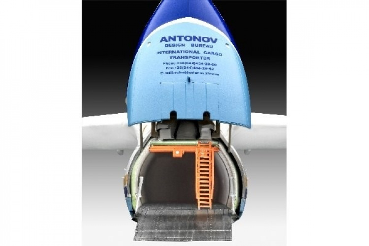 Revell Antonov An-225 Mrija