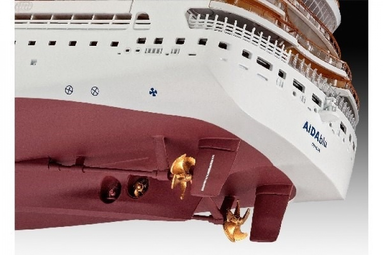 Revell Cruiser Ship AIDA