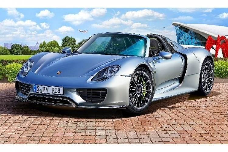 Revell Porsche 918 Spyder