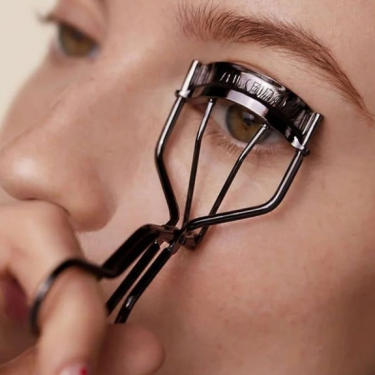Shiseido Eyelash Curler