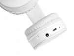 STREETZ Foldable on-ear BT headset, 3.5 mm, white STREETZ Foldable on-ear BT headset, 3.5 mm, white
