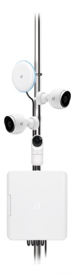 UniFi Flex Switch Adapter Kit for Street Light Pole Applications