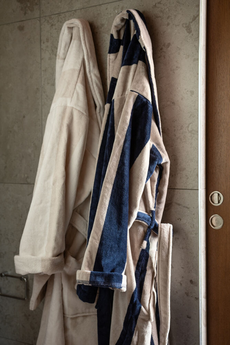 Kosta Linnewäfveri Baddrock Velour, Vit/Sand, S/M