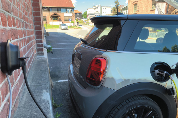 Kokong Ev Zen-oplader, Fjordblauw Kokong Ev Zen-oplader, Fjordblauw