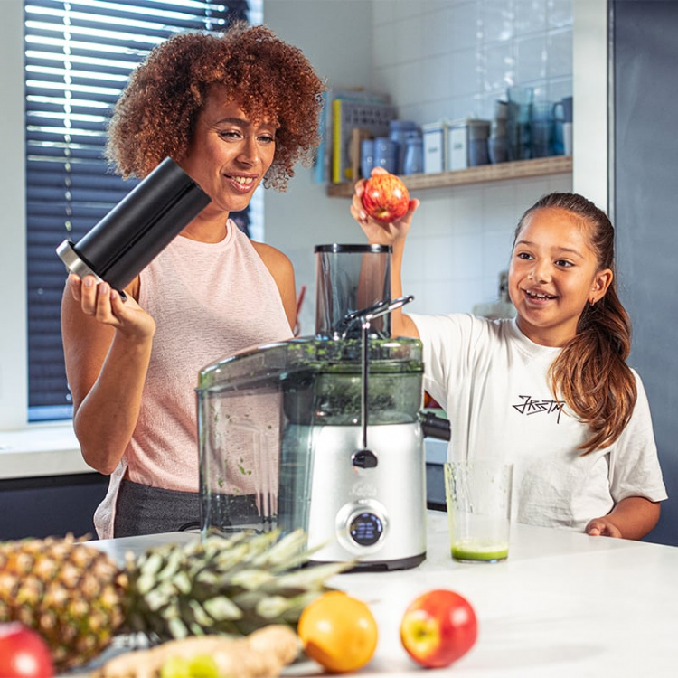 Solis Sapfontein Compact Slowjuicer 1200W Solis Sapfontein Compact Slowjuicer 1200W