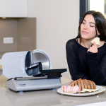 TAURUS Meat Slicer 150W/19CM TAURUS Meat Slicer 150W/19CM