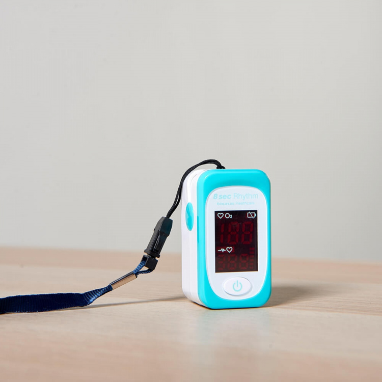 TAURUS Oximeter Fingertup Pulse White