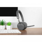 KOSS Headset CS340iBT Qz Over-Ear Mic Remote Black KOSS Headset CS340iBT Qz Over-Ear Mic Remote Black