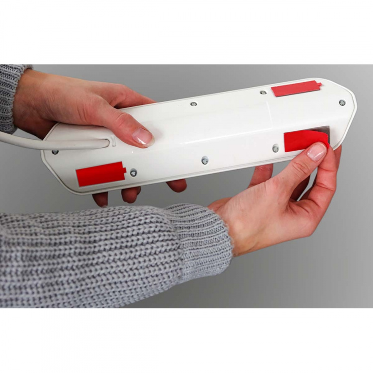 brennenstuhl Estilo 6-voudige hoek-stopcontactstrip met hoogwaardig RVS-oppervlak voor keuken en kantoor (bureaucontactdoos met 4x veiligheidscontactdozen, 2x Euro-stopcontacten, incl. USB-oplaadfunctie) zilver/wit TYPE F brennenstuhl Estilo 6-voudige hoek-stopcontactstrip met hoogwaardig RVS-oppervlak voor keuken en kantoor (bureaucontactdoos met 4x veiligheidscontactdozen, 2x Euro-stopcontacten, incl. USB-oplaadfunctie) zilver/wit TYPE F