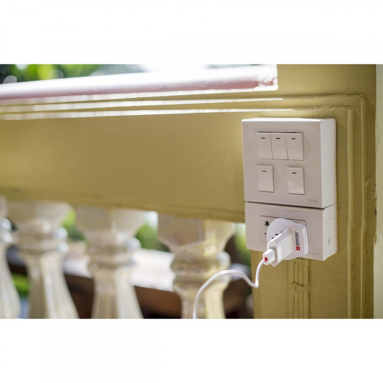 SKROSS Reisadapter Wereld-naar-Europa Geaard