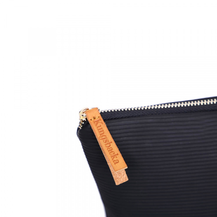 Toiletry Bag Astrid Large Black