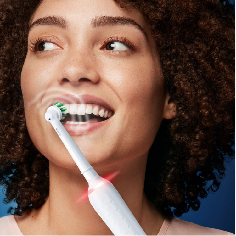 Oral B Eltandborste Pro3 3000 White S