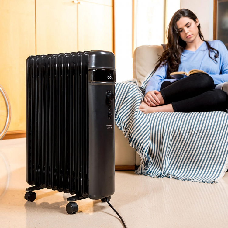 TAURUS Oliegevulde radiator Agadir 2500 Zwart