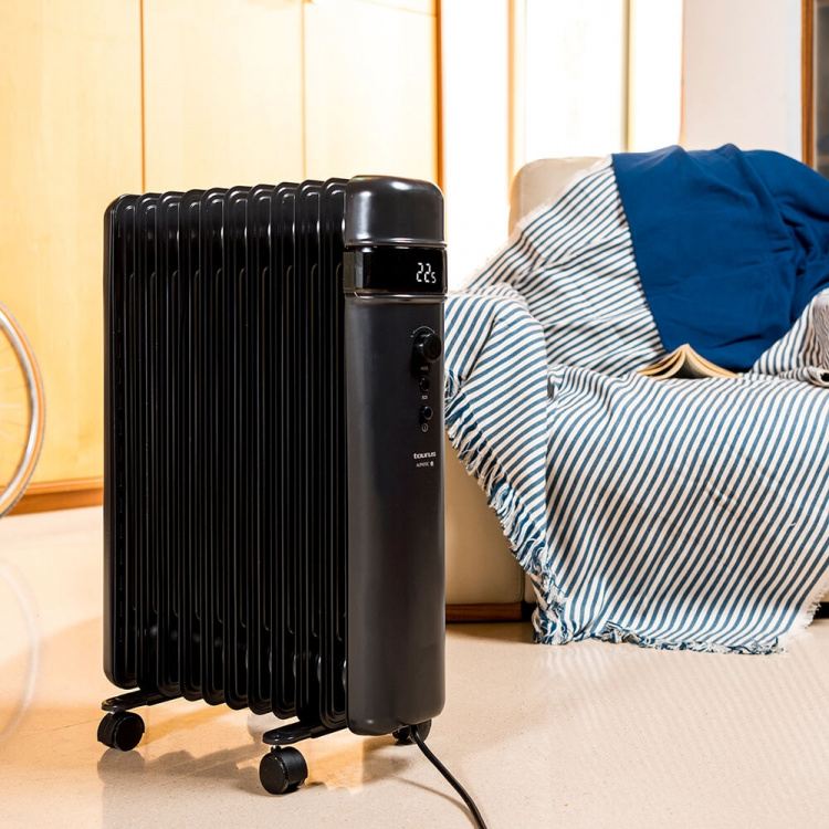 TAURUS Oliegevulde radiator Agadir 2500 Zwart