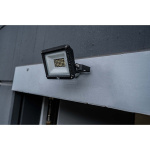 brennenstuhl LED Spotlight JARO 3060 / LED Floodlight 20W voor buitengebruik (LED Outdoor Light voor wandmontage, met 2300lm, gemaakt van hoogwaardig aluminium, IP65)