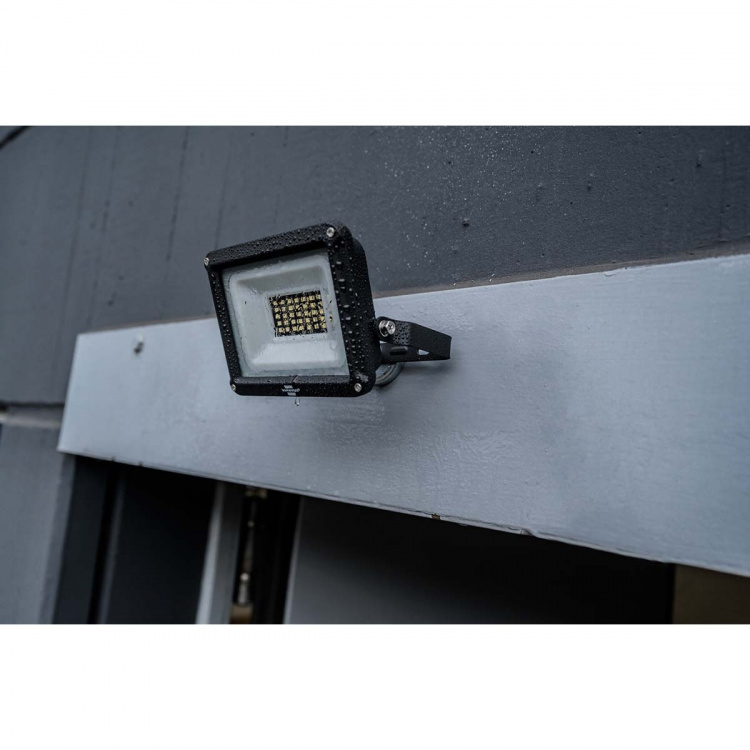 brennenstuhl LED Spotlight JARO 3060 / LED Floodlight 20W voor buitengebruik (LED Outdoor Light voor wandmontage, met 2300lm, gemaakt van hoogwaardig aluminium, IP65)