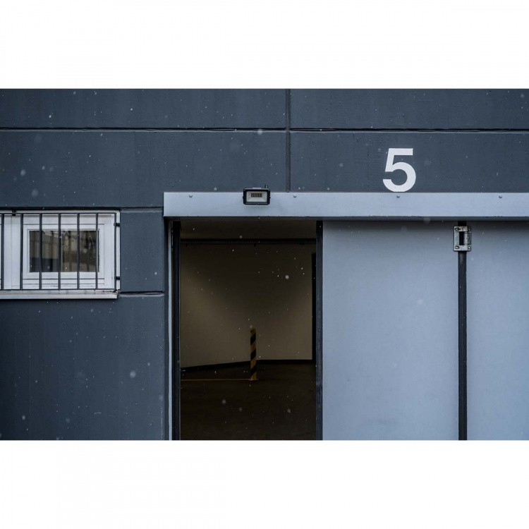 brennenstuhl LED Spotlight JARO 4060 / LED Floodlight 30W voor buitengebruik (LED Outdoor Light voor wandmontage, met 3450lm, gemaakt van hoogwaardig aluminium, IP65)