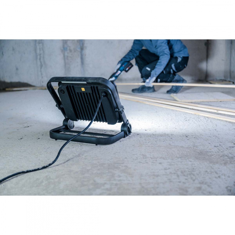 brennenstuhl Mobiele LED bouwlamp JARO 14060 M / LED werklamp 100W voor buiten (LED schijnwerper met 5m kabel, LED noodverlichting met 11500lm gemaakt van hoogwaardig aluminium, dimbaar, IP65)