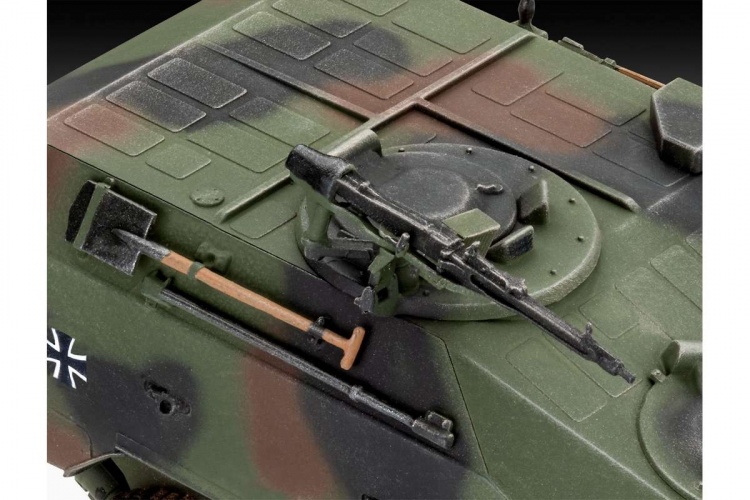 Revell Wiesel 2 LeFlaSys BF/UF Revell Wiesel 2 LeFlaSys BF/UF