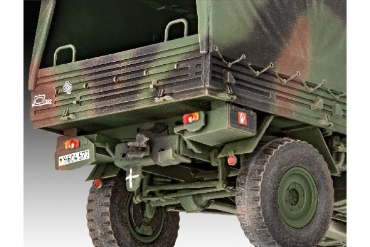 Revell Unimog 2T milgl