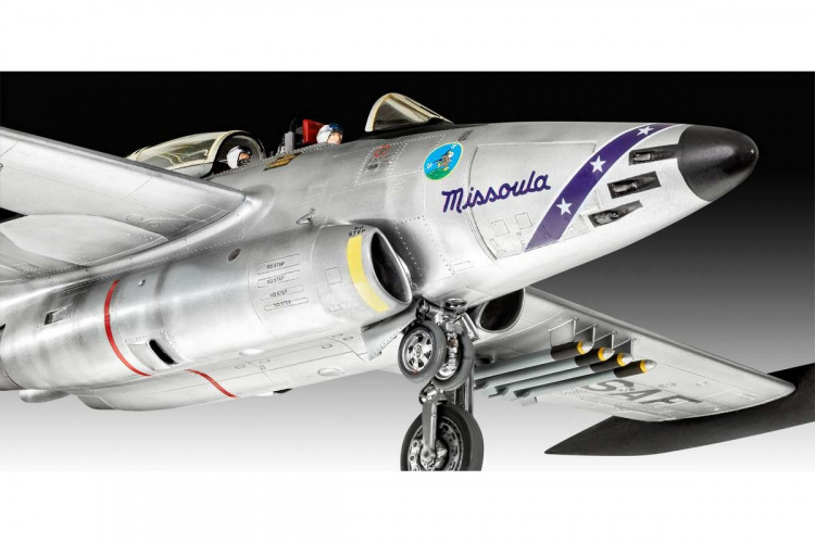 Revell Northrop F-89 Scorpion, 75th anniv. 1:48 gift set Revell Northrop F-89 Scorpion, 75th anniv. 1:48 gift set