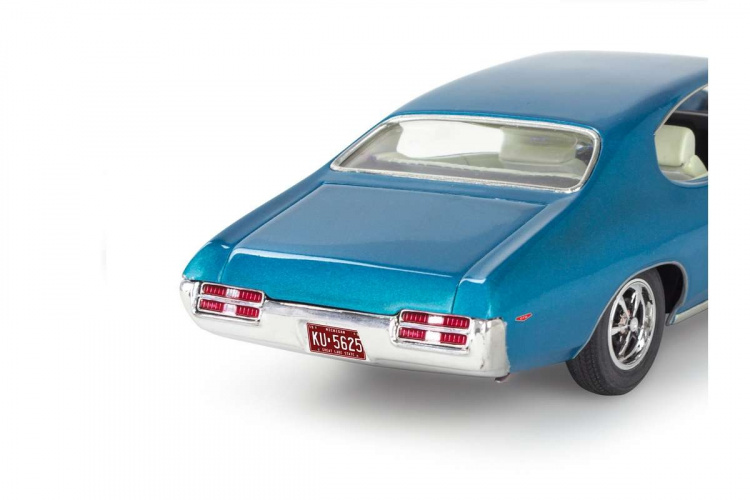 Revell 69 Pontiac GTO \'The Judge\' 2N1 1:24