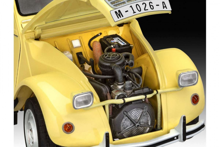 Revell James Bond \'Citroen 2 CV\' 1:24 gift set Revell James Bond \'Citroen 2 CV\' 1:24 gift set
