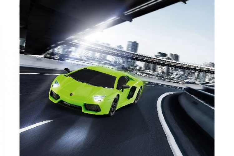 Revell RC Lamborghini Aventador Coupé 1:24, Green