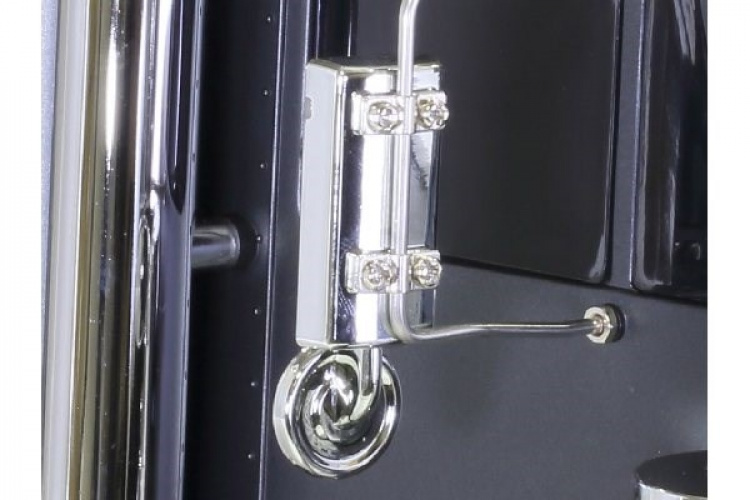 TAMIYA 1/14 R/C Grand Hauler ( Pre-P.Matte Black Edition) TAMIYA 1/14 R/C Grand Hauler ( Pre-P.Matte Black Edition)