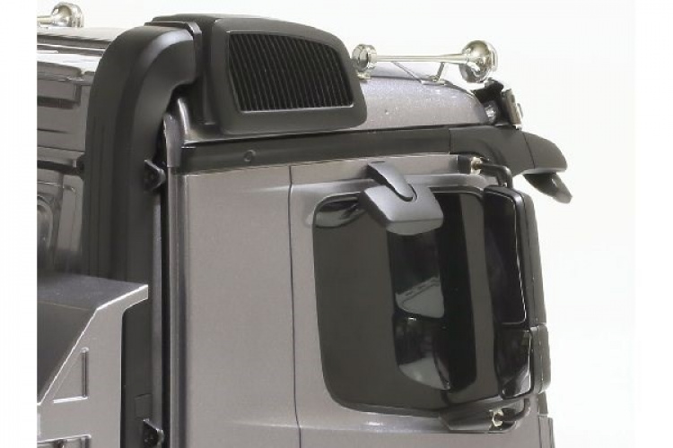 TAMIYA 1/14 R/C Mercedes-Benz Arocs 3348 6x4 Tipper Truck