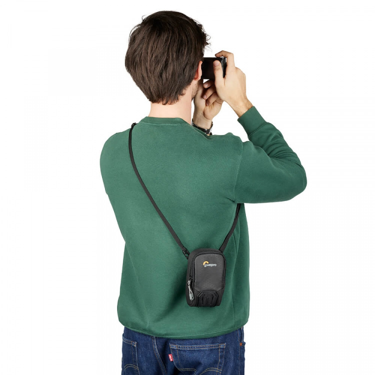 Lowepro Kameraväska Adventura CS 20 III Svart Lowepro Kameraväska Adventura CS 20 III Svart