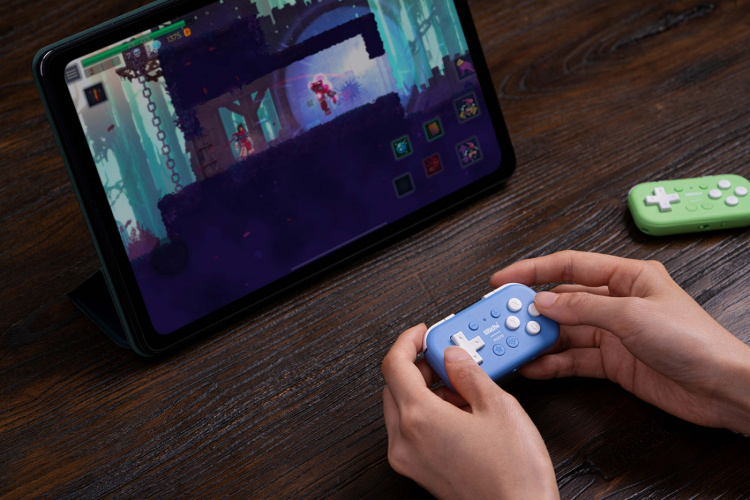 8BitDo Micro Bluetooth Gamepad, Blue, Switch / Android / Raspberry Pi 8BitDo Micro Bluetooth Gamepad, Blue, Switch / Android / Raspberry Pi