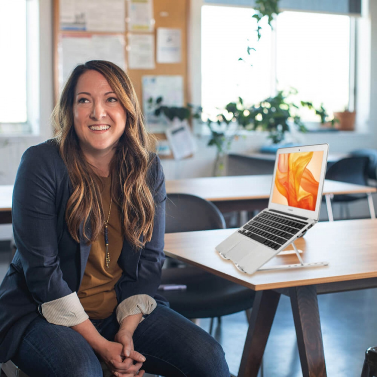 desire2 Vikbart Laptopställ X-format Aluminium Silver