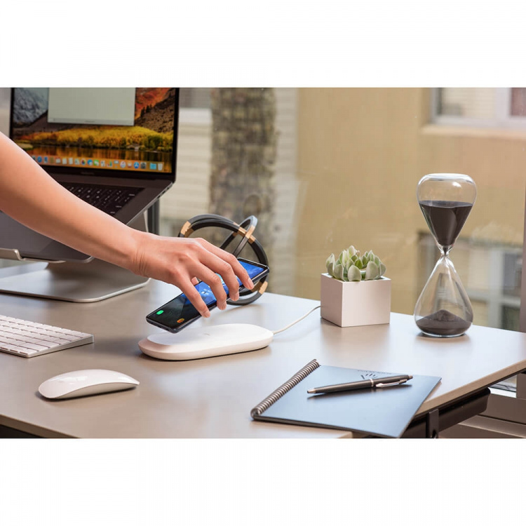 SanDisk iXpand 128GB Trådlös Laddare & Synk SanDisk iXpand 128GB Trådlös Laddare & Synk