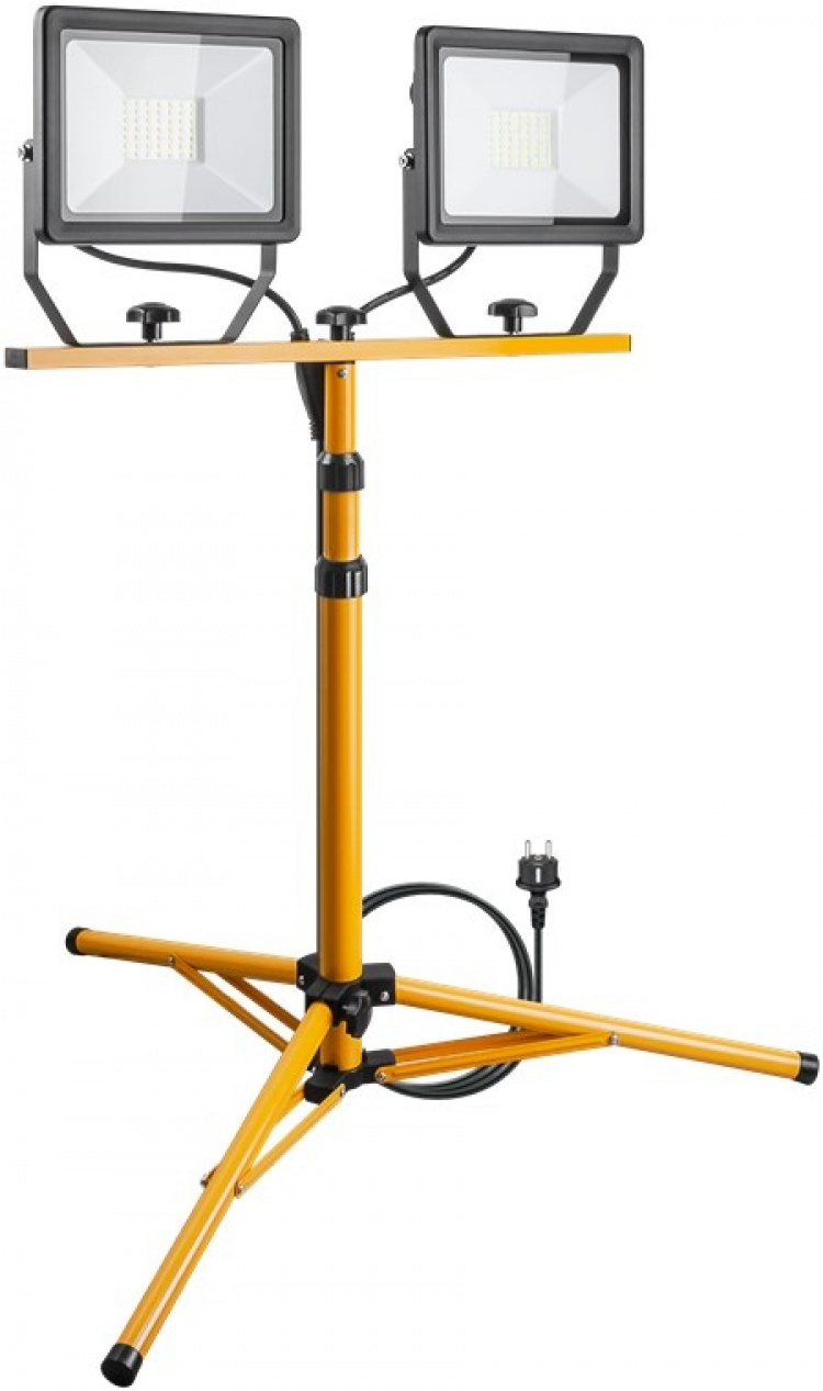 Goobay LED-bouwspot met telescoopstatief, 2x 50 Watt met een totaal van 8500 lm en koud wit licht (6500 K), geschikt voor binnen- en buitengebruik (IP65) Goobay LED-bouwspot met telescoopstatief, 2x 50 Watt met een totaal van 8500 lm en koud wit licht (6500 K), geschikt voor binnen- en buitengebruik (IP65)