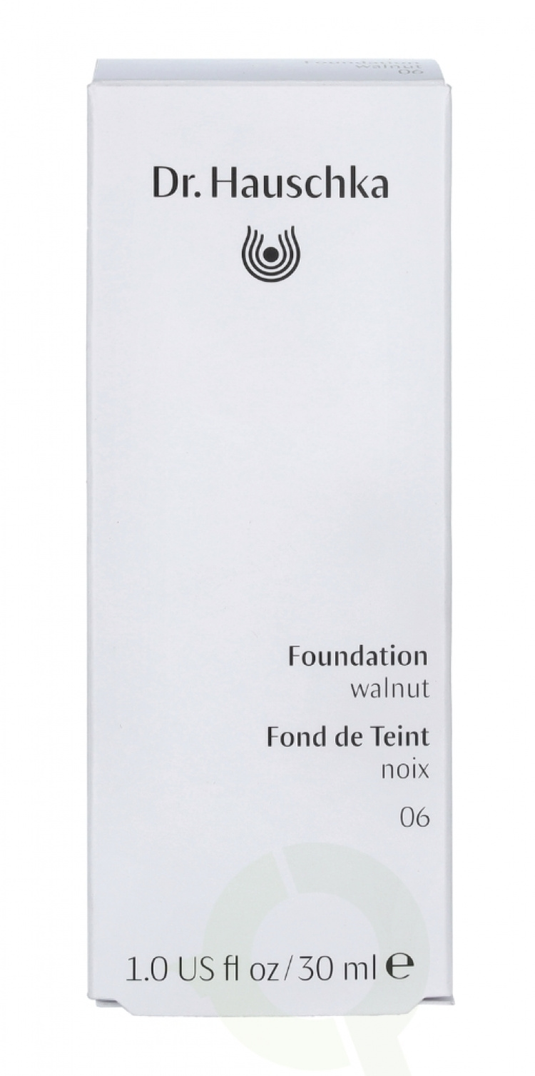 Dr. Hauschka Foundation 30 ml #06 Walnut