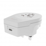 SKROSS World Adapter - World to UK USB-C™ PD för alla jordade och ojordade enheter (2- och 3-poliga), med integrerad, ultrasnabb USB-C™-laddare (Power Delivery)