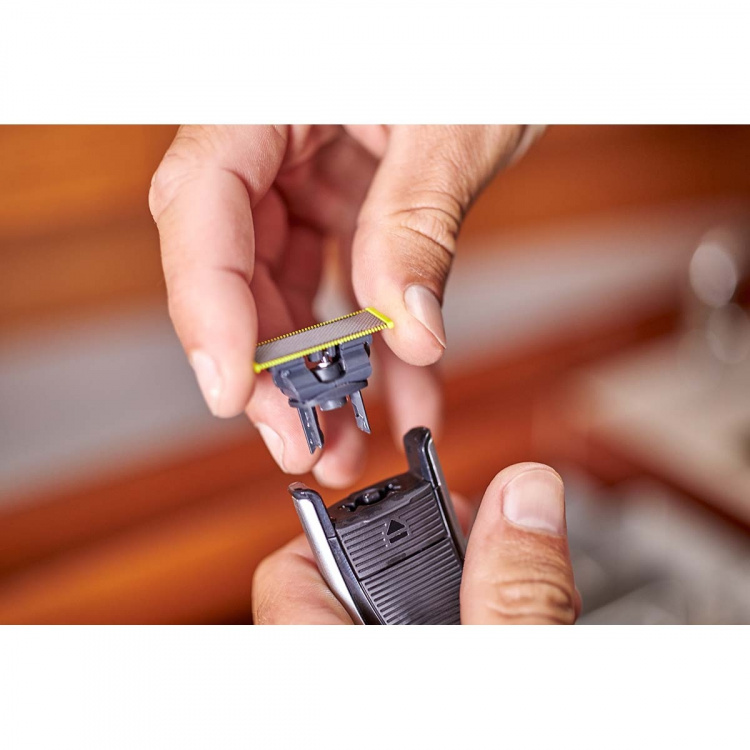 Philips QP220/50 Reserve Scheermes OneBlade (QP25xx) / OneBlade Pro (QP65xx) 2 stuks Philips QP220/50 Reserve Scheermes OneBlade (QP25xx) / OneBlade Pro (QP65xx) 2 stuks