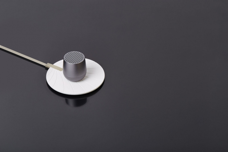 Lexon Mino+ -Bluetooth-kaiutin, tummanharmaa Lexon Mino+ -Bluetooth-kaiutin, tummanharmaa