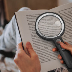 LogiLink Förstoringsglas Ø9cm med LED-belysning LogiLink Förstoringsglas Ø9cm med LED-belysning