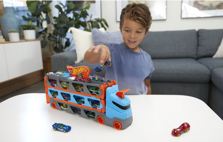 Hot Wheels City Speedway Hauler Truck Hot Wheels City Speedway Hauler Truck